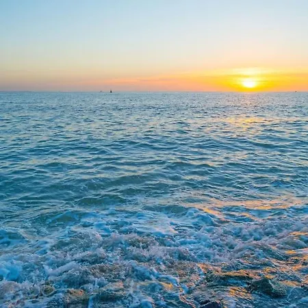 Apartment Amazing Sea View, 8th Floor, Panoramic Sea View *